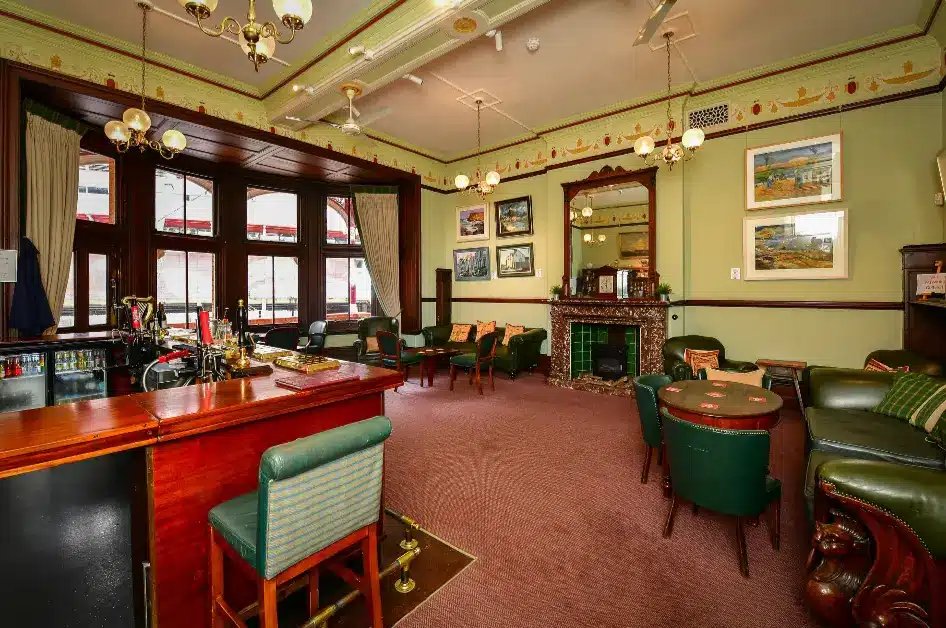 gallery image 7